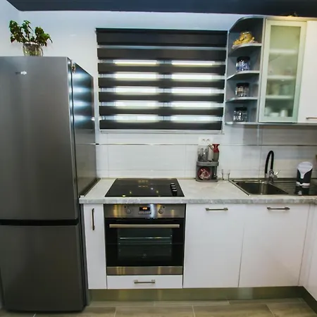 Apartment Arbanija 1122b