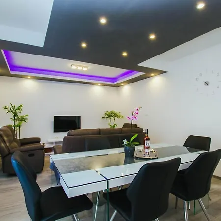 Arbanija 1122b Apartment Trogir