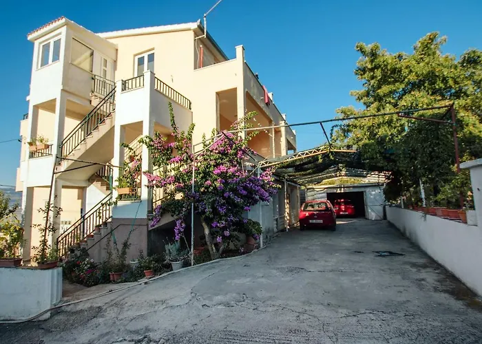 Apartamento Arbanija 1122b *