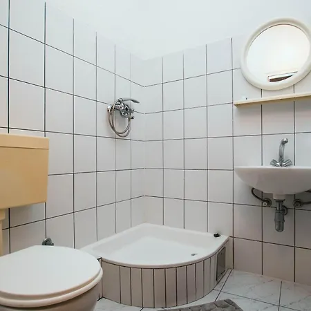 Arbanija 1122b * Τρογκίρ